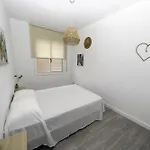Homeholidaysrentals Balmes - Costa Barcelona Lägenhet Calella