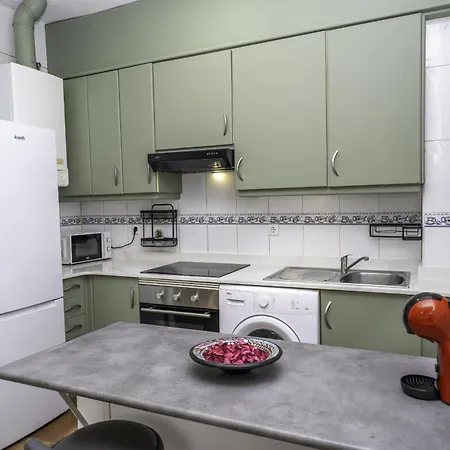 Апартаменты Homeholidaysrentals Balmes - Costa Barcelona *