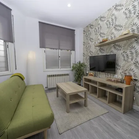 Homeholidaysrentals Balmes - Costa Barcelona 칼레라