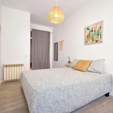 Homeholidaysrentals Balmes - Costa Barcelona 아파트 *