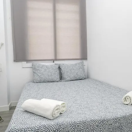 Homeholidaysrentals Balmes - Costa Barcelona * Calella